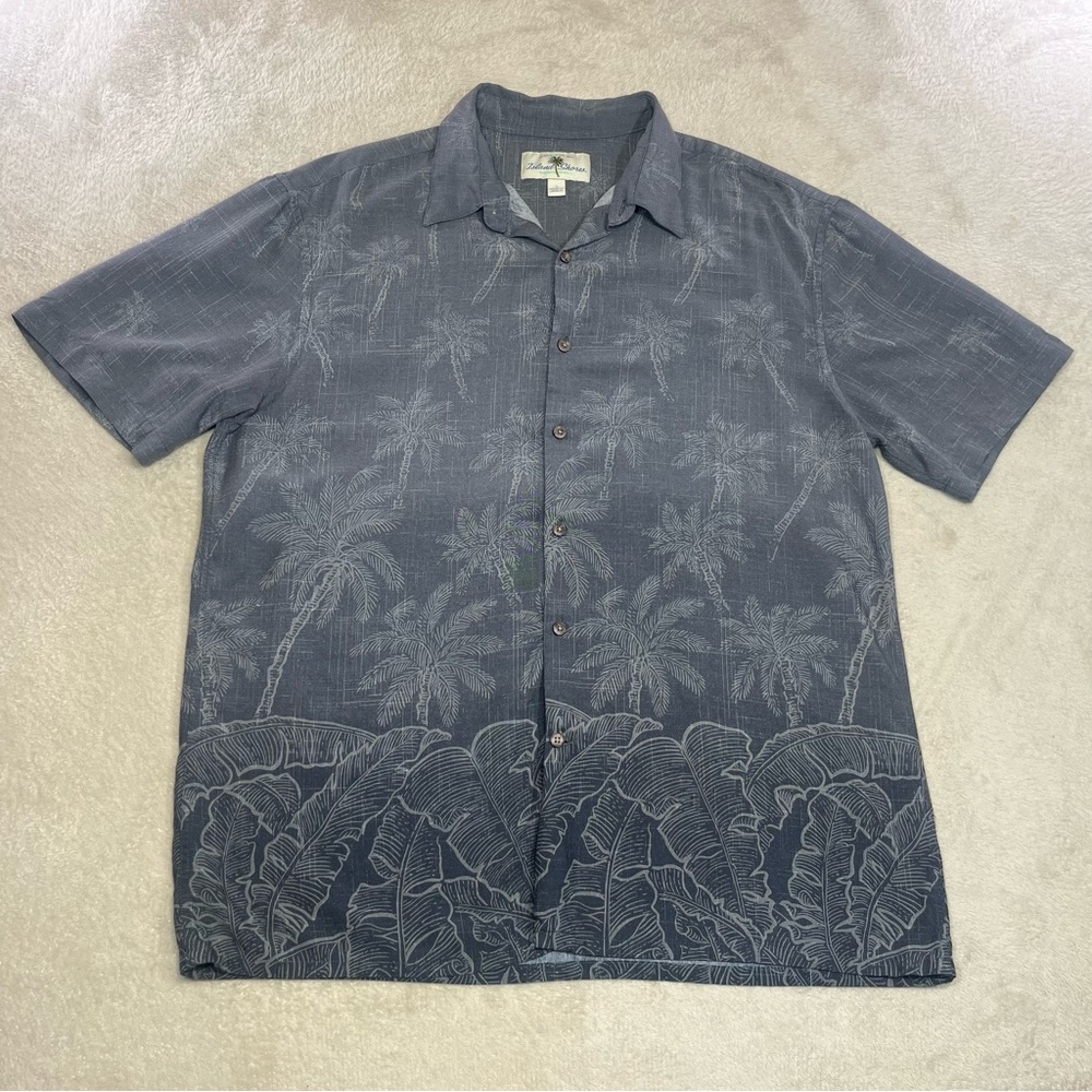 ISLAND SHORES Men's Gray Palm Tree Button Up Hawaiian Shirt L 100% Rayon